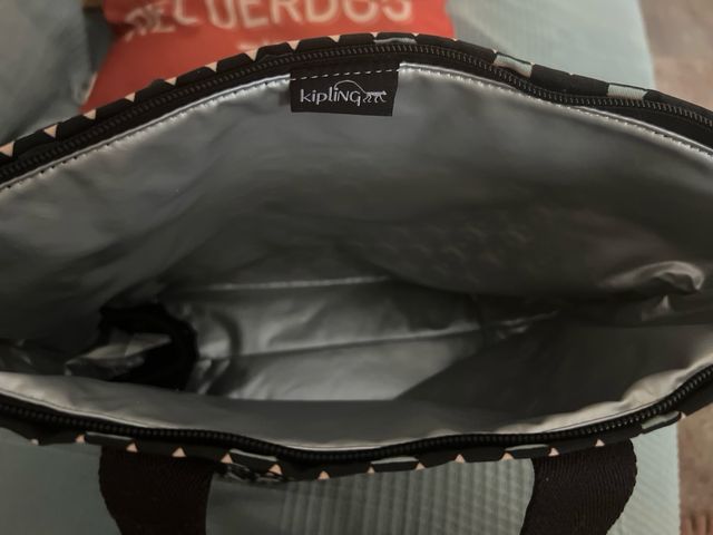 Bolsa portalimentos Kipling