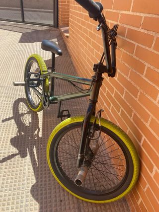 BMX de 20”. Casi Nueva , en muy buen estado .