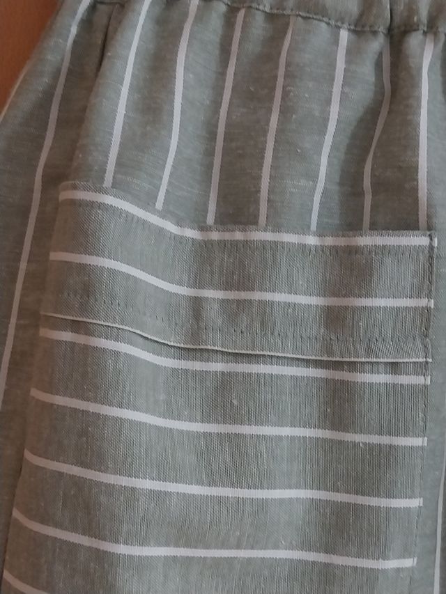 Pantalon lino corto. Talla S