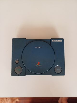 PlayStation 1 DTL-H1100