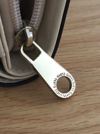Cartera GUESS