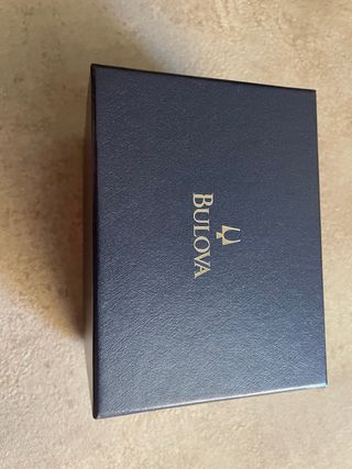 Reloj mujer Bulova a estrenar.