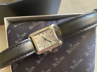 Reloj mujer Bulova a estrenar.