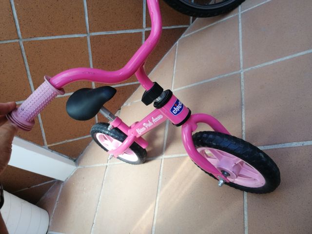 Bici sin pedales niña