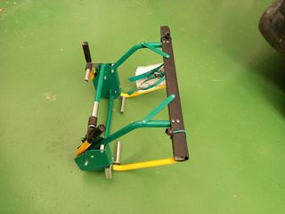 Sistema de protección del canalón para escalera.