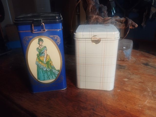 Scatole caramelle vuote