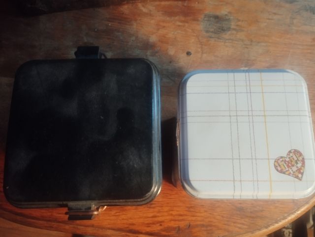 Scatole caramelle vuote