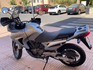 Honda transalp 650