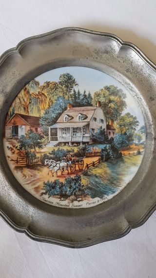 Piatto da collezione antico