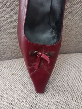 Zapato Burdeos marca Argenta