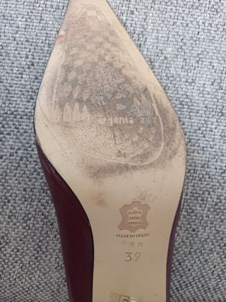 Zapato Burdeos marca Argenta