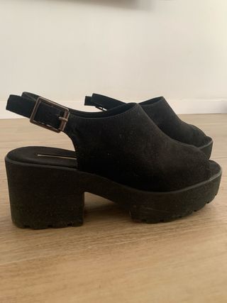 Sandalias negras