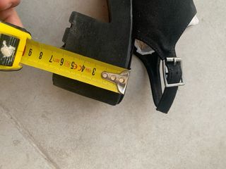 Sandalias negras