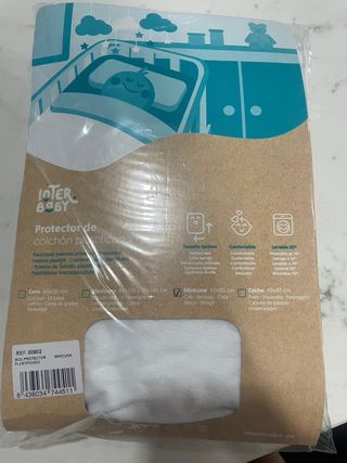 Protector minicuna impermeable 50x80