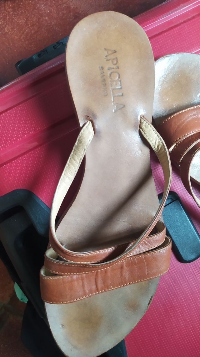 Sandali in cuoio Apicella