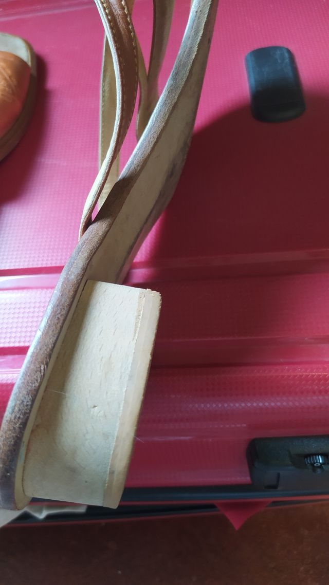 Sandali in cuoio Apicella