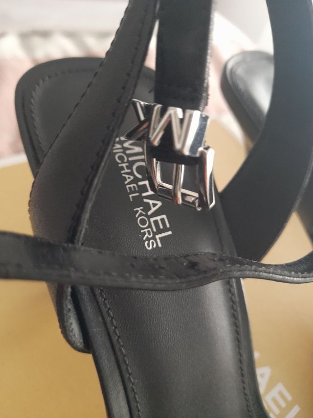 Sandalia MICHAEL KORS