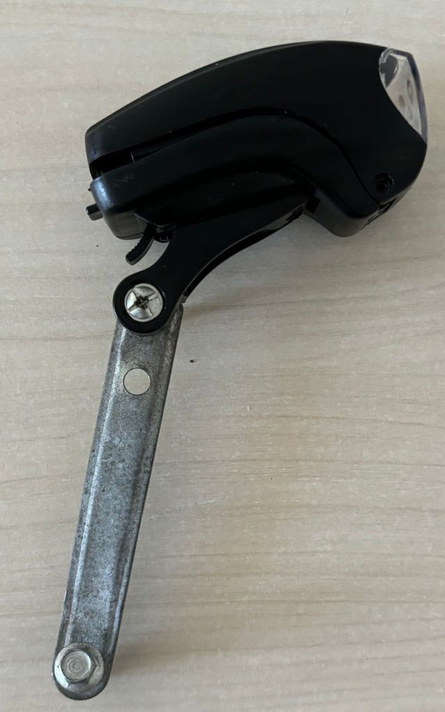 Luce led bianca da bicicletta con staffa montaggio