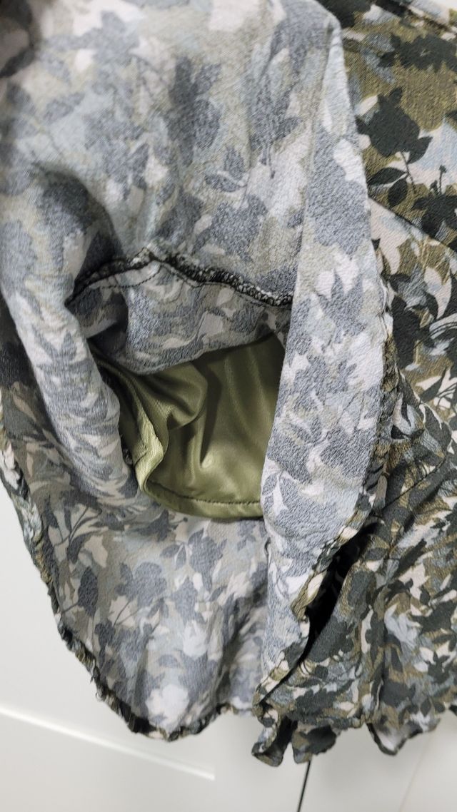 Pantalón cortito tipo falda pull & bear