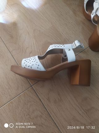 SANDALIAS BLANCAS