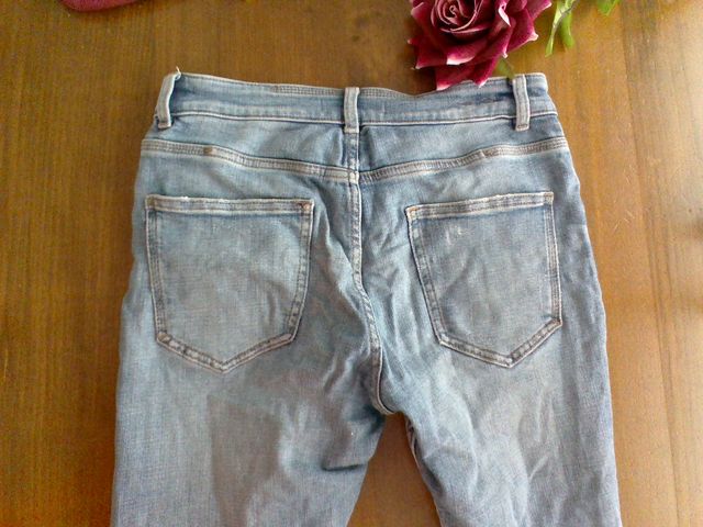 Pantalon Vaquero roto