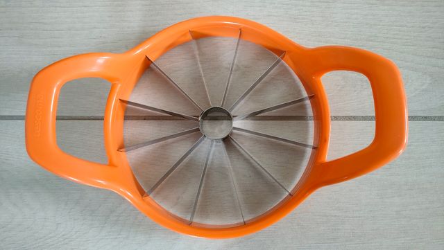 Affetta melone in plastica dura