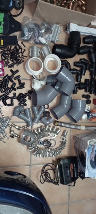 Material fontaneria, luz y herramientas