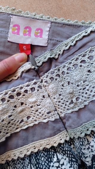 Falda maxi larga con mucha caída y vuelo