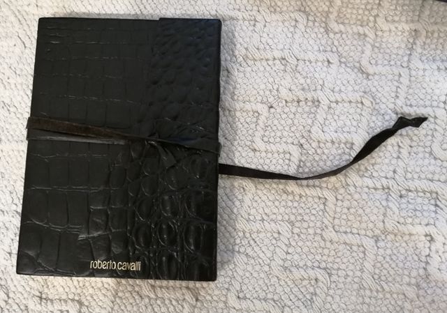 Libreta piel cocodrilo Roberto Cavalli