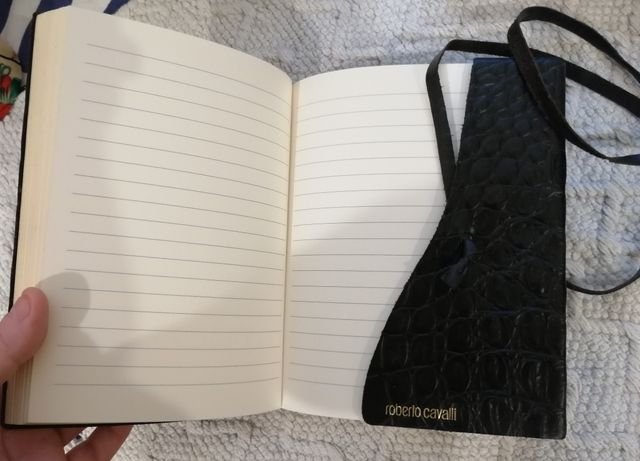 Libreta piel cocodrilo Roberto Cavalli