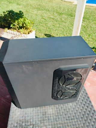 Caja torre 