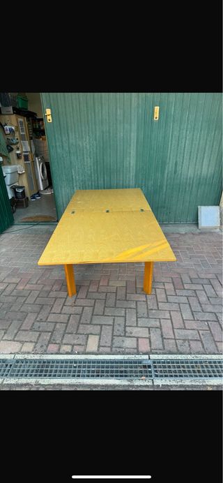 Tavolo da pranzo in legno 