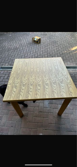 Tavolo da pranzo in legno 