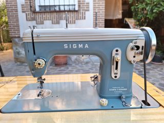 Máquina de coser Sigma
