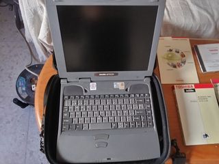 Portatil toshiba vintage