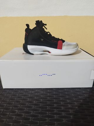 Jordan XXXIV (GS)
