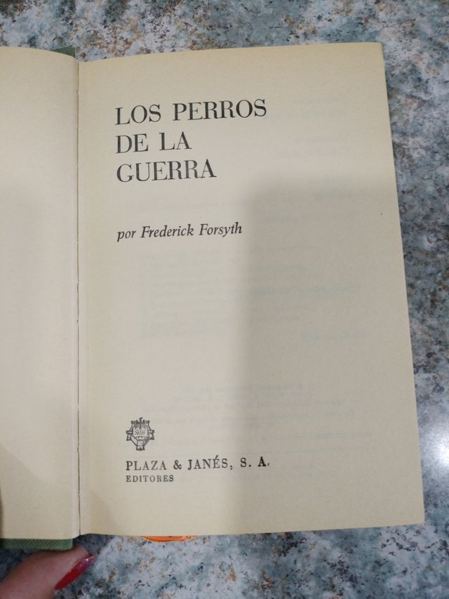Libro los perros de las guerra