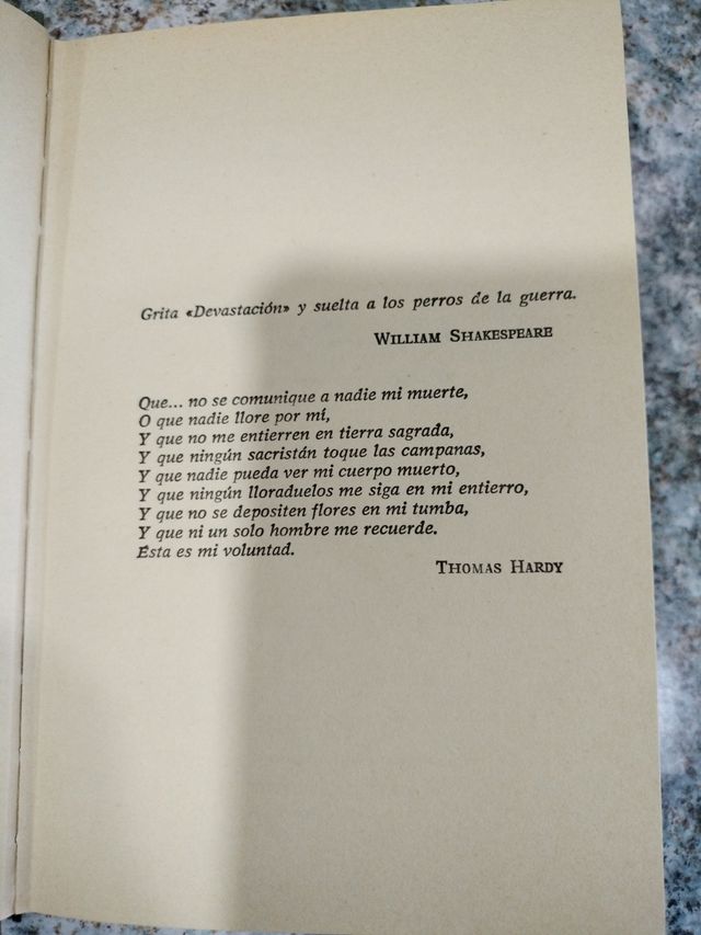 Libro los perros de las guerra