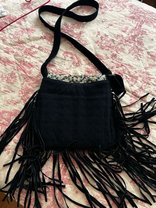 Bolso bandolera de tejido y piel vuelta