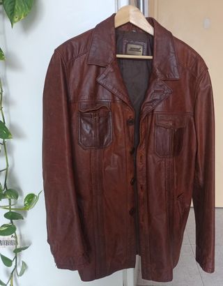 CAZADORA CUERO RETRO SEMINUEVA