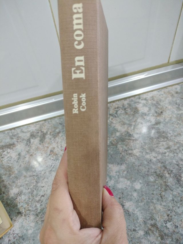 Libro Robin Cook en coma