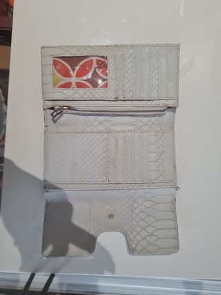 Billetera GUESS