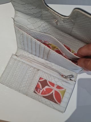 Billetera GUESS