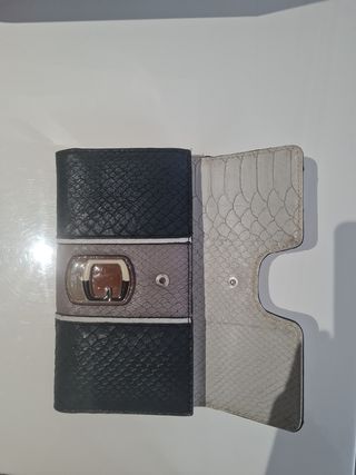 Billetera GUESS