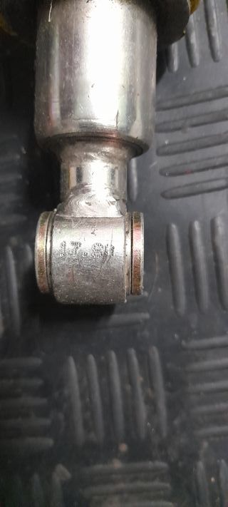 Amortiguador centras basculante moto