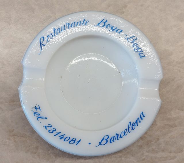 Ceniceros publicitarios vintage