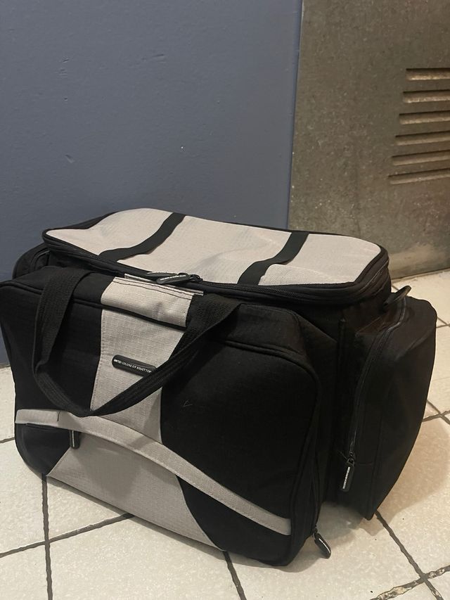 Nevera con compartimentos