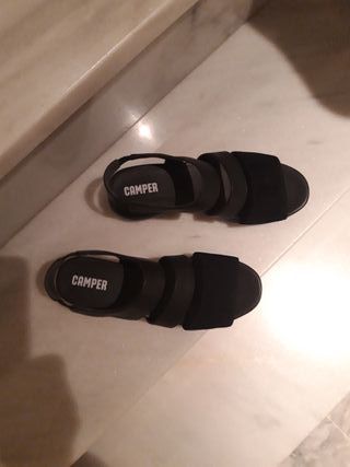 Camper sandalias negras numero 38 sin estrenar