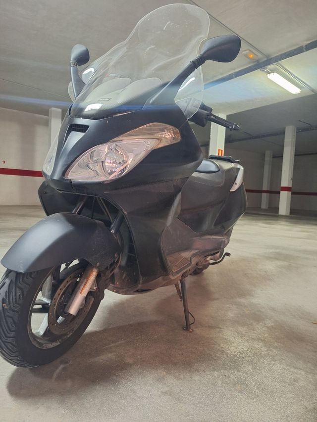 Scooter Motocicleta Aprilia Arrecife 125
