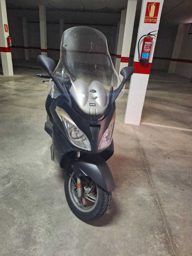 Scooter Motocicleta Aprilia Arrecife 125